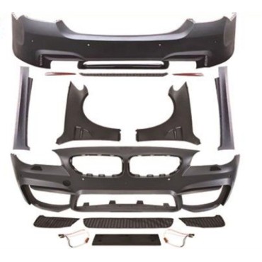 Body kit για BMW F10 (2010+) - M4 design με διπλό diffuser με ανοίγματα για parktronic